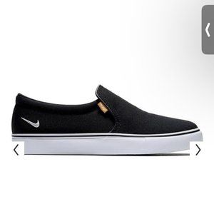 Nike Court Legacy Women's Slip-On Sneakers